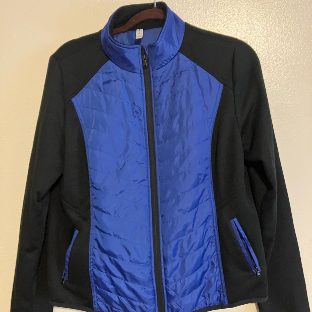 Blue light weight puffer jacket